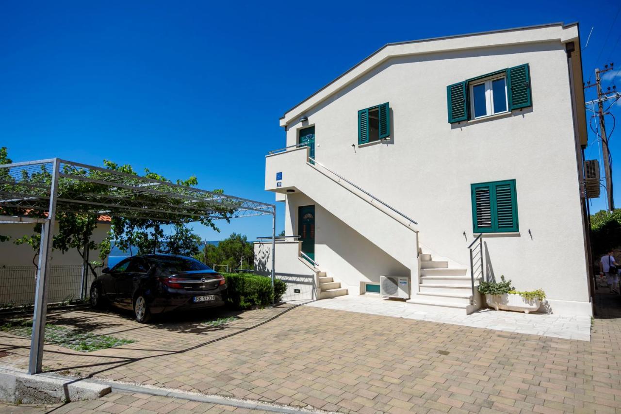 Apartments 1234 Mimice Luaran gambar