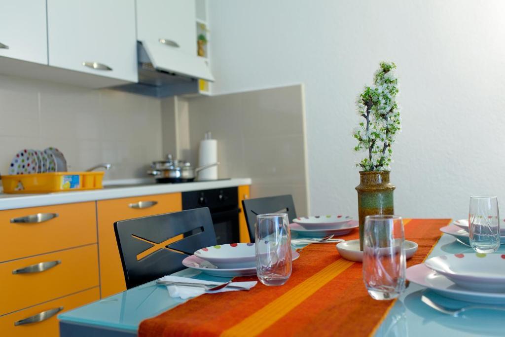 Apartments 1234 Mimice Bilik gambar