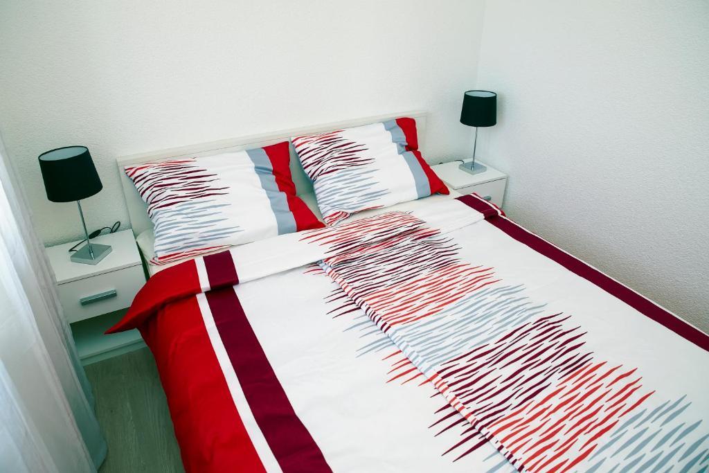 Apartments 1234 Mimice Bilik gambar